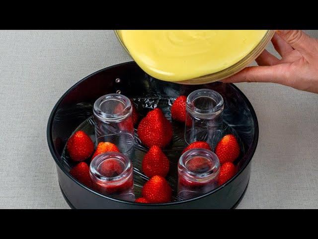 close up of strawberry cake juleps in glasses